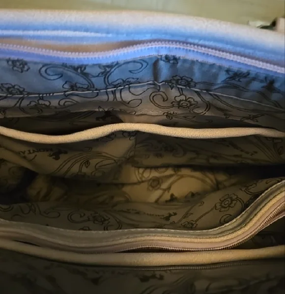 Montana West Blush Pink Embroidered Concealed Carry with Rhinestone Studs - Picture 8 of 14